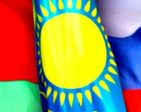 Для повышения товарооборота между странами ЕАЭС нужно торговать своими товарами – Лукашенко