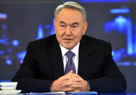 Назарбаев принял участие в форуме молодежи в Уральске