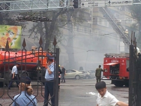 После пожара в Алматы возбуждено дело по двум статья УК Казахстана, тело водителя бензовоза опознано - ДВД