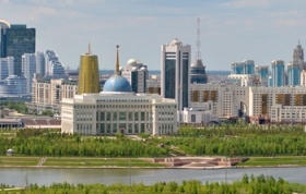 Никаких оснований для девальвации тенге нет - Акорда