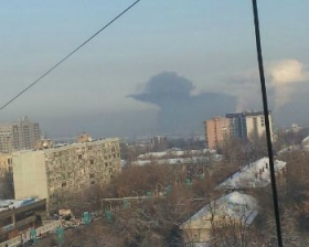 В Алматы горел завод дорожных знаков