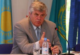 Глава МЧС не претендует на звание героя
