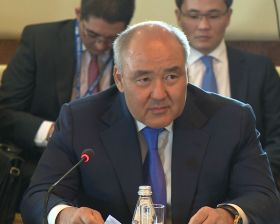 Назарбаев поручил повысить стоимость активов компаний АО «ФНБ «Самрук-Қазына»