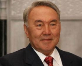 Президент предложил депутатам сократить каникулы