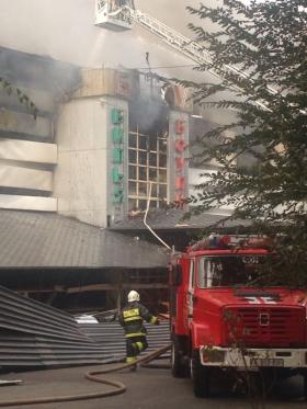 Пожар в бильярдном клубе в центре Алматы локализован