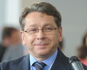 Гендиректор аэропорта Внуково ушел в отставку из-за гибели главы Total