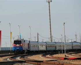 Казахстан рассчитывает довести объем транзитного груза из Китая по железной дороге до 18 млн тонн к 2020 году