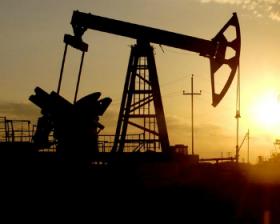 Нефть стоит выше 55 долларов